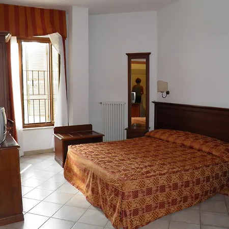 贝拉焦酒店 奥瓦达